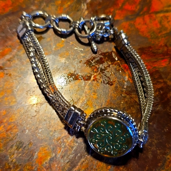 Bracelet - Picture 2 of 2